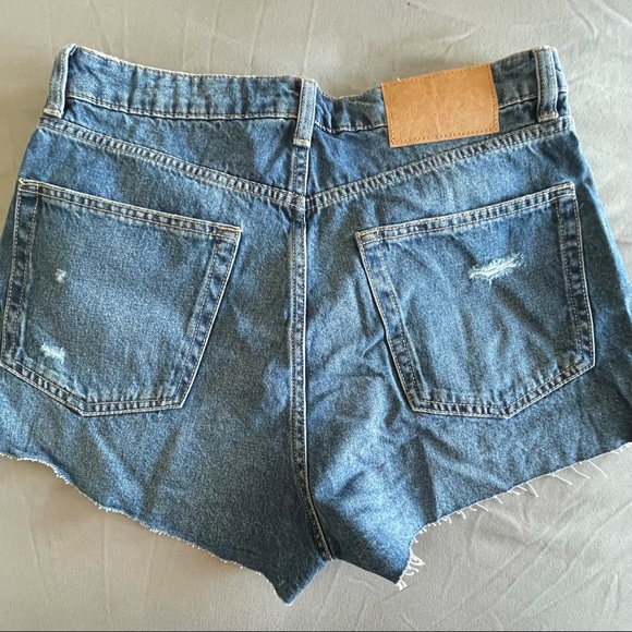 Divided Highwaist Distressed Button fly Jeans cutoff Shorts size US8 - Picture 7 of 14